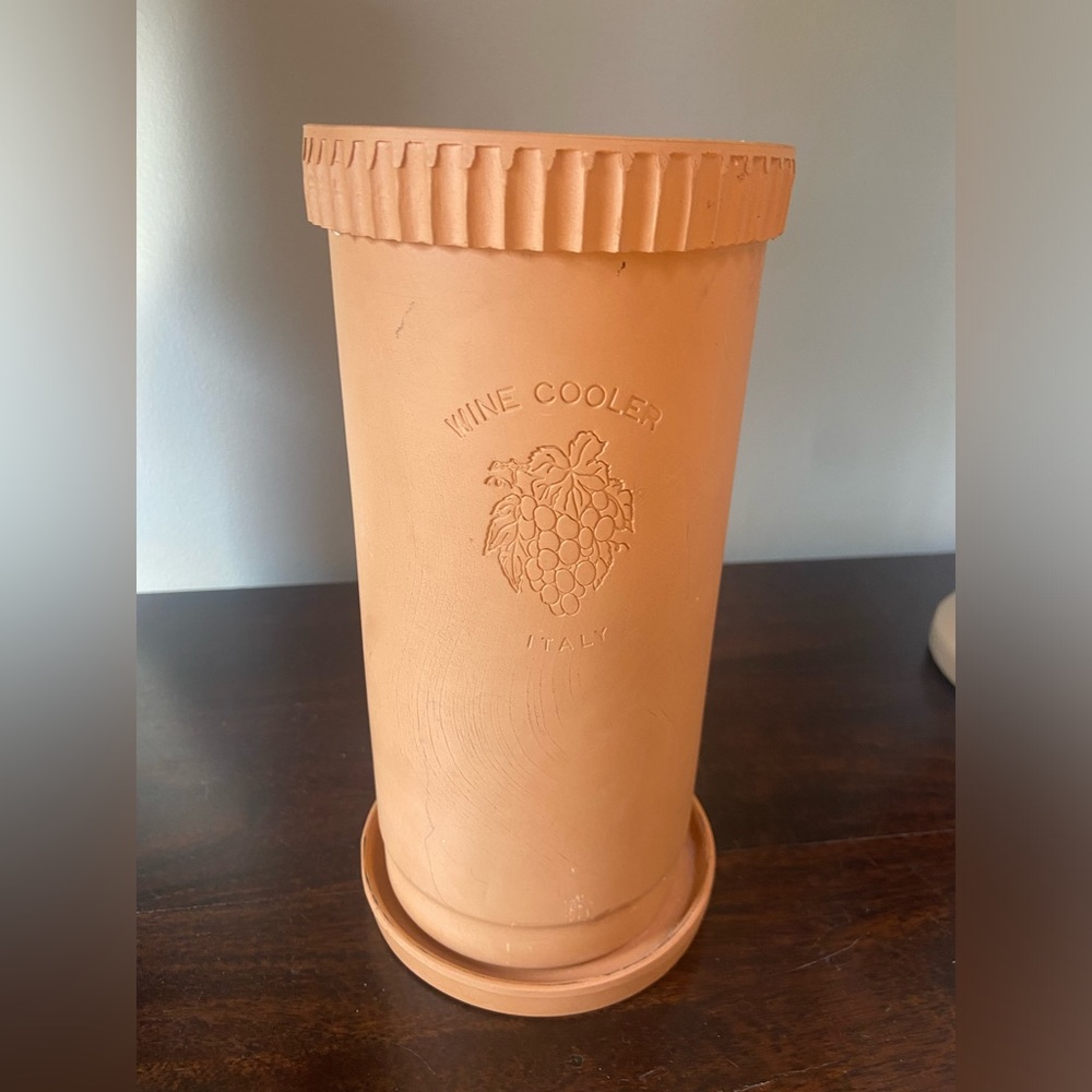 Wine chiller